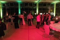 Beleuchtung und DJ bei einer Hochzeit